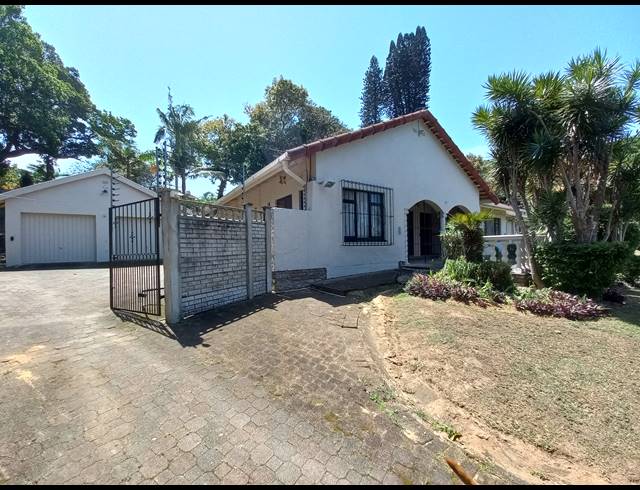 3 BEDROOM FREEHOLD FOR SALE IN UMTENTWENI